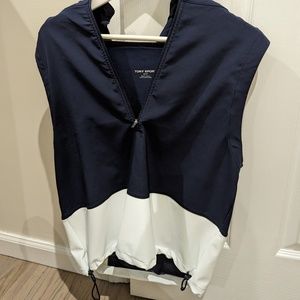 Tory Sport Hooded Running Vest